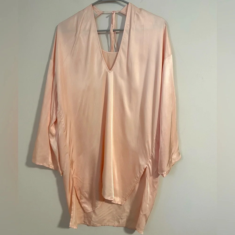 Aritzia Wilfred LE FOU peach satin coverup mini dress tunic size 1